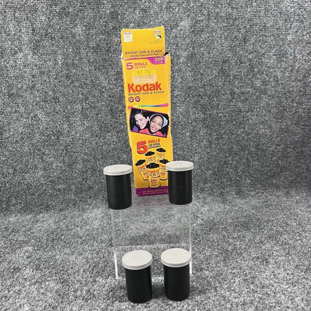 Kodak Bright Sun & Flash 200 24 Exposure Color Film Open Box 4 Rolls 11/2004